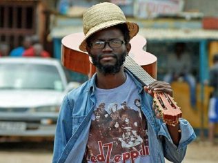 YACHI-e1491172708573